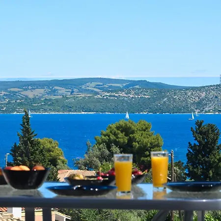 Pearl Appartement Nikiana